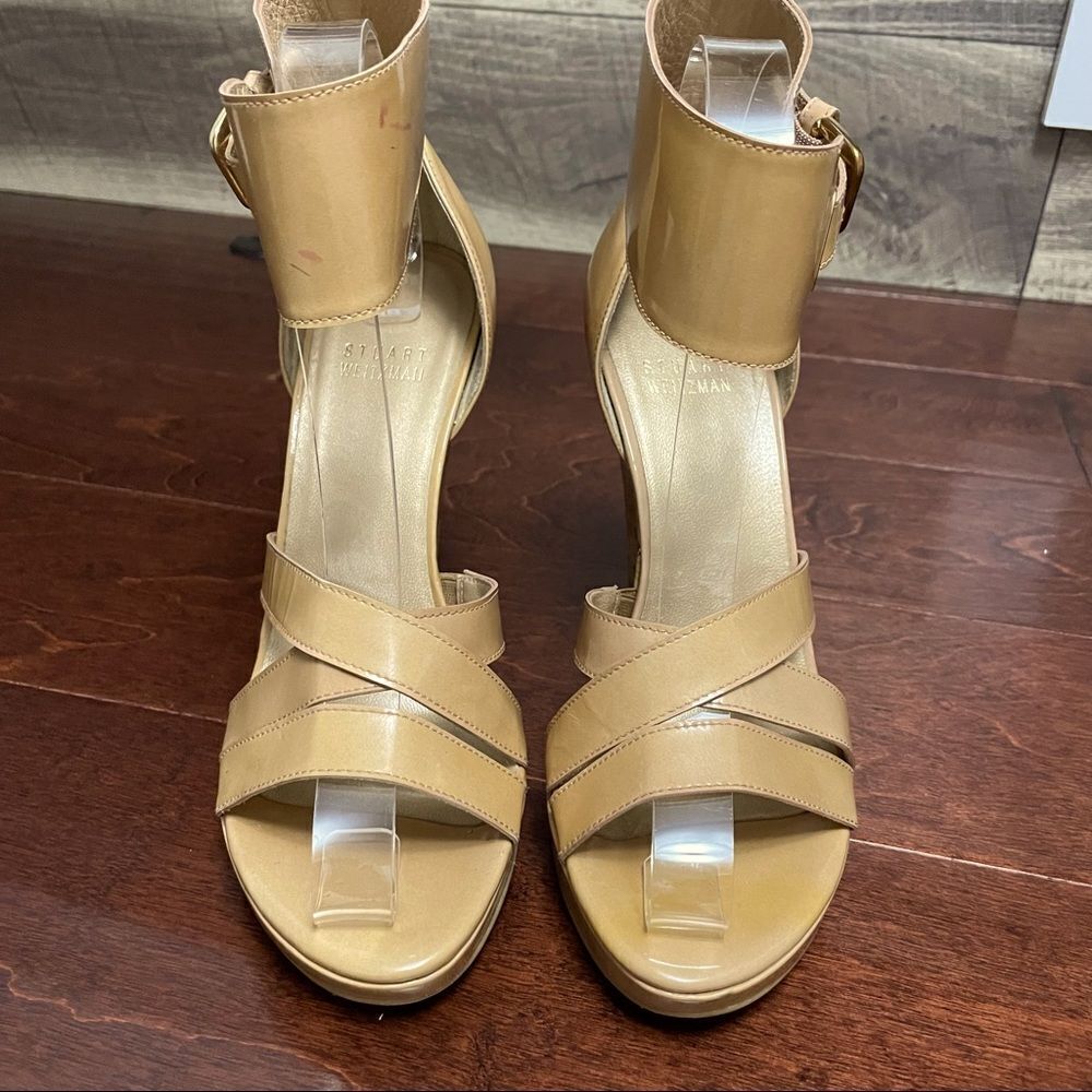 Stuart Weitzman Ankle-Cuff Tan Cork Wedge Sandal Size 7 - Picture 4 of 16